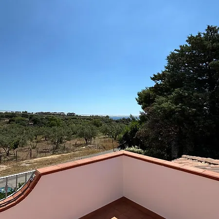 Candida Le Castella (Calabria)