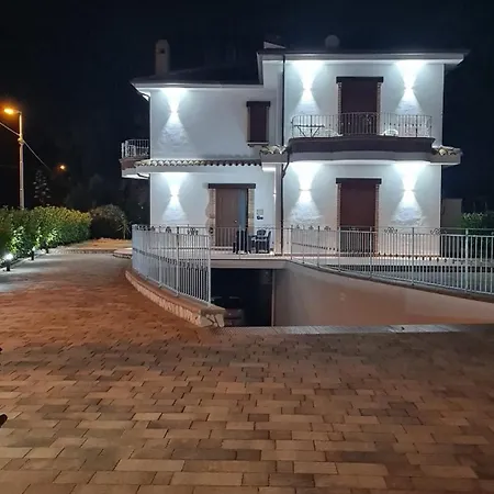 Nocleg ze śniadaniem Candida 3*