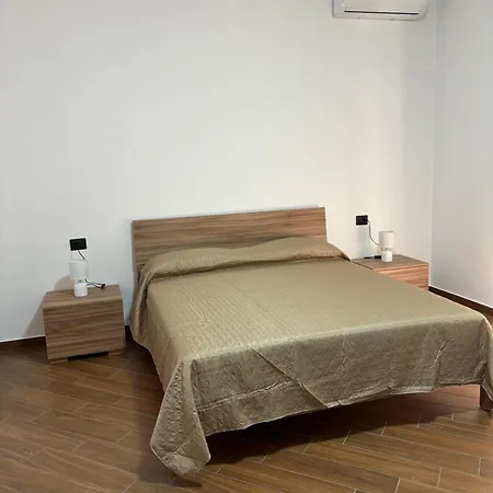 Candida Le Castella (Calabria)