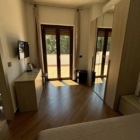 Candida Bed and Breakfast 3*